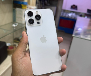 iPhone 16 Pro Max (REPLICA)