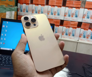 Apple iPhone 16 Pro Max (CLONE) 